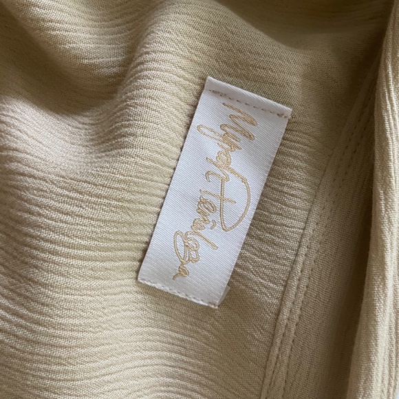 MYRAH PENAZOLA | Saraswati Gown - Picture 2 of 3